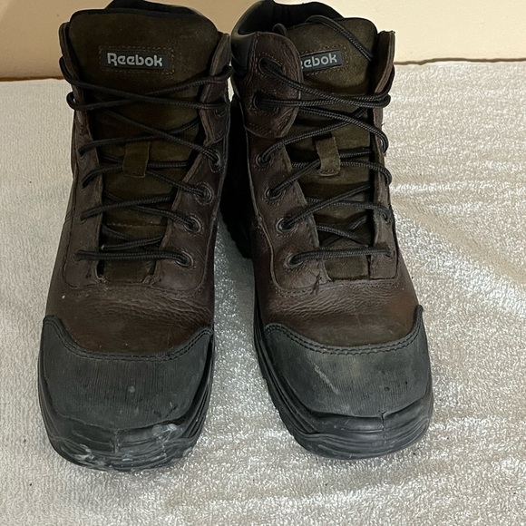 Reebok High Top Safety Steel Toe Shoes Sz 8 1/2 main image 6